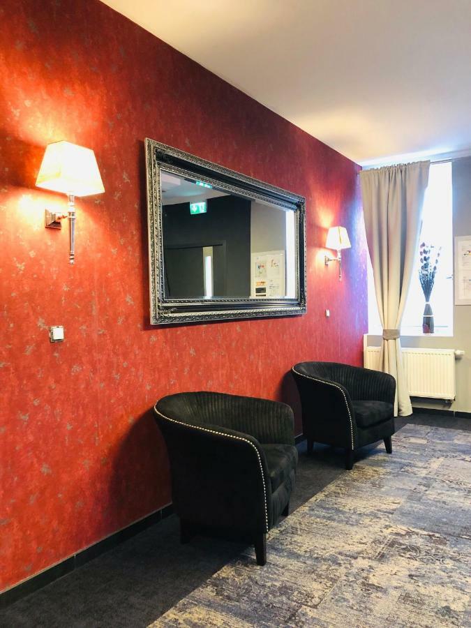 Haus Tannenhof Hotel Hannover Ngoại thất bức ảnh