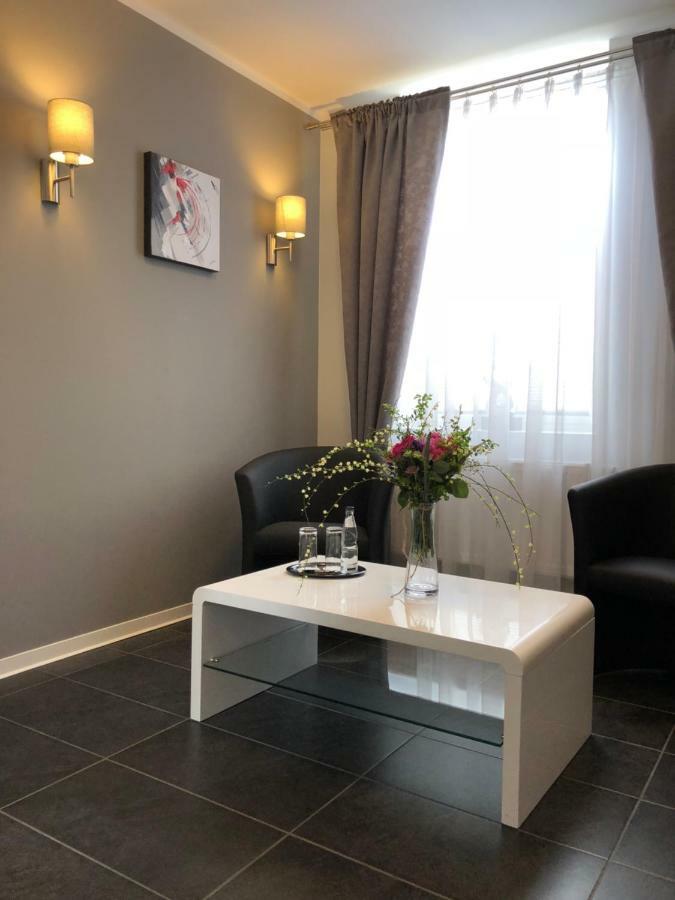 Haus Tannenhof Hotel Hannover Ngoại thất bức ảnh