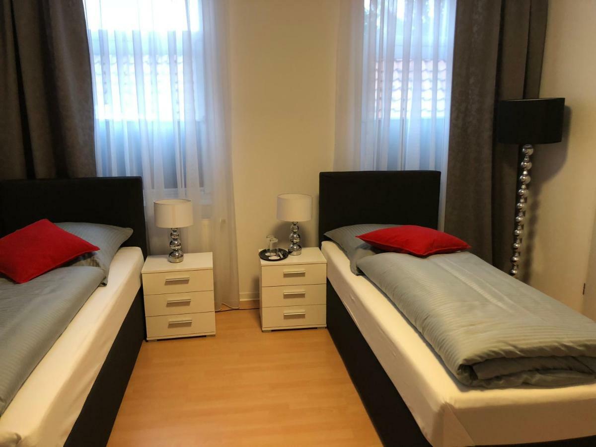 Haus Tannenhof Hotel Hannover Ngoại thất bức ảnh